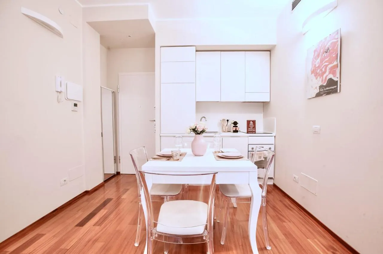 Easylife - Elegante Bilocale A Due Passi Dal Colorato Quartiere Di Porta Venezia Apartment Milan