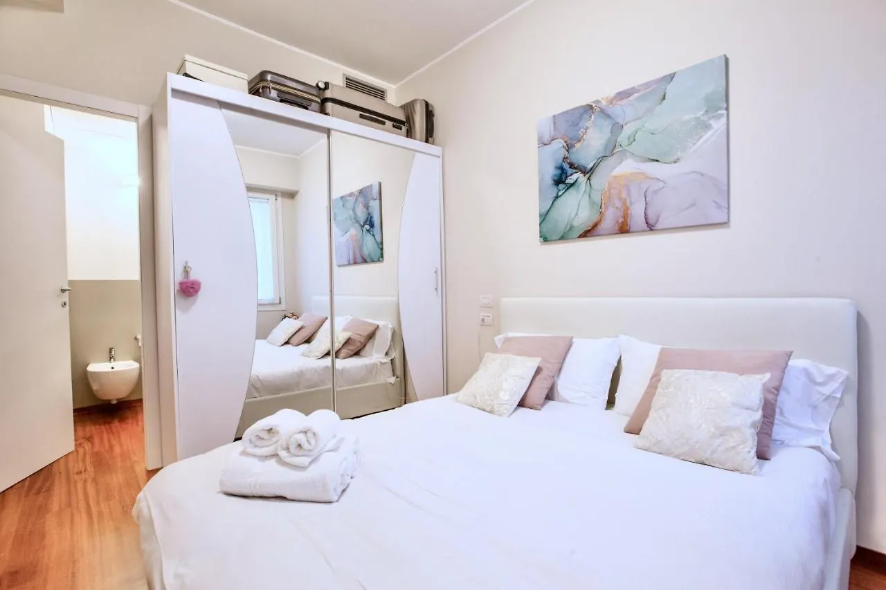 Easylife - Elegante Bilocale A Due Passi Dal Colorato Quartiere Di Porta Venezia Apartment Milan