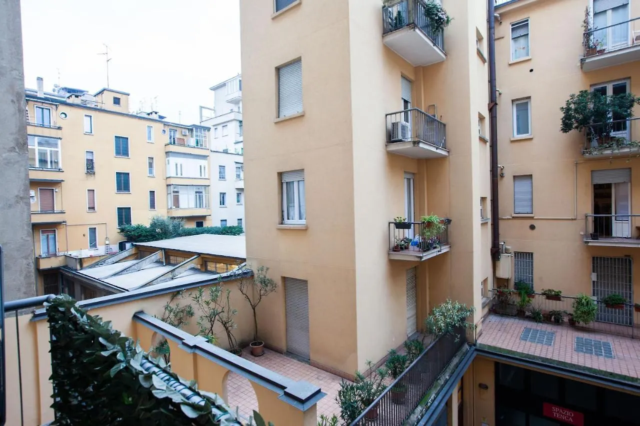 Easylife - Elegante Bilocale A Due Passi Dal Colorato Quartiere Di Porta Venezia Apartment Milan Italy